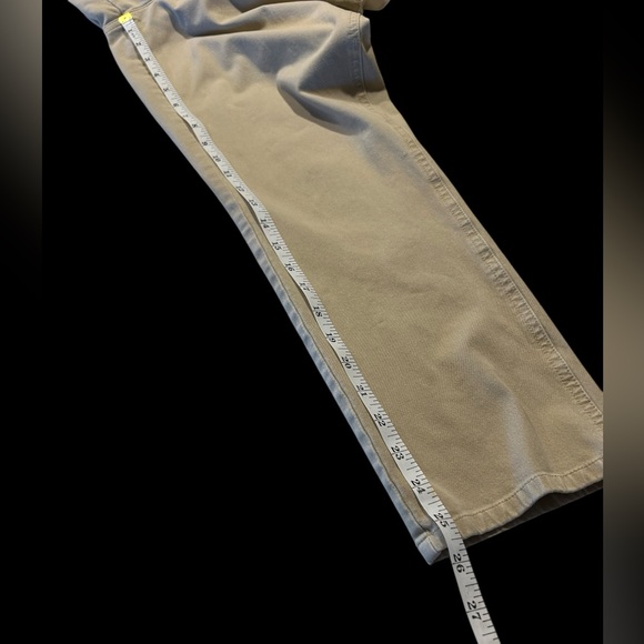 Women’s Issac Mizrahi Pull-up Khaki Pants - Picture 11 of 11